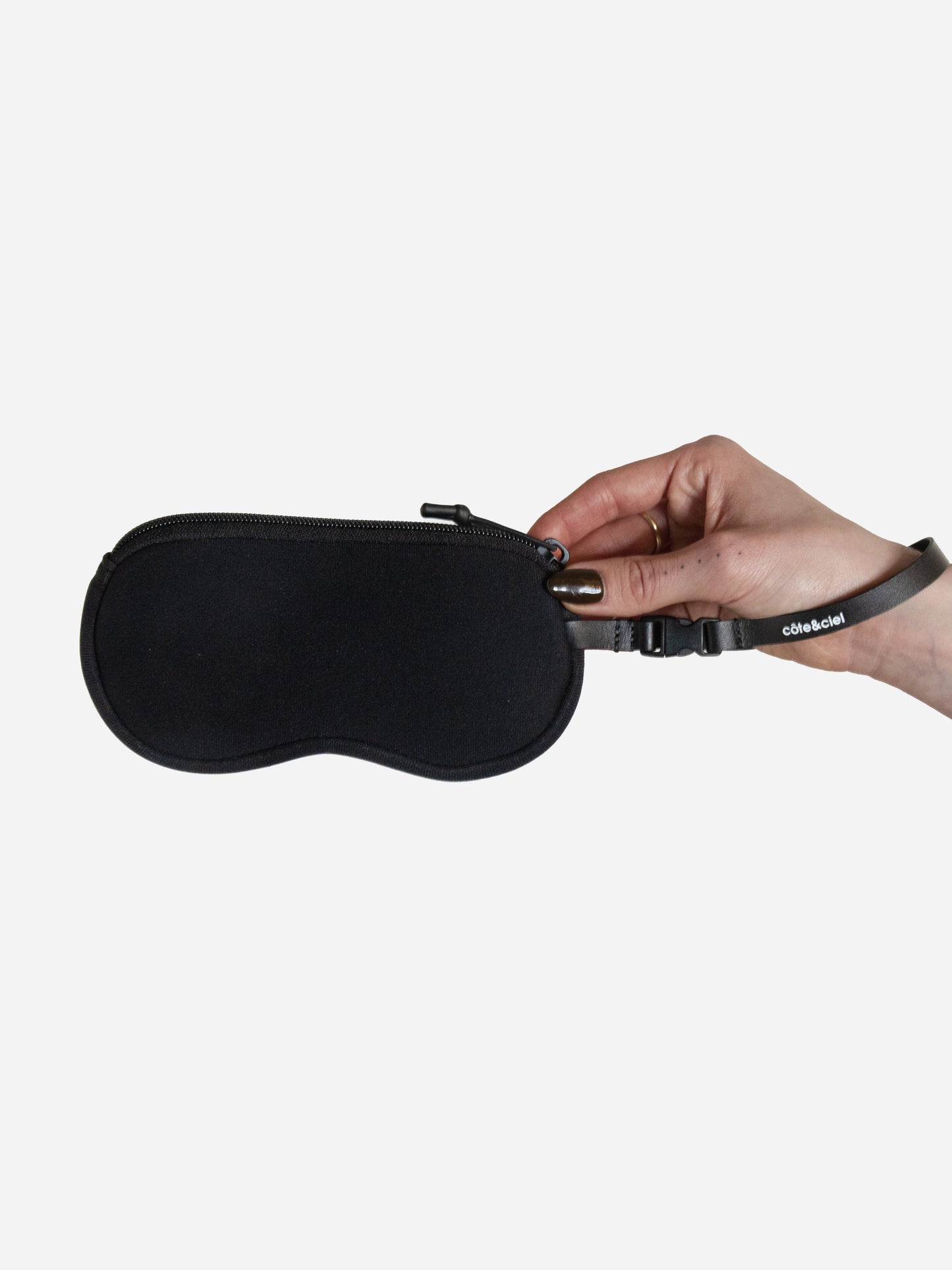 EYEWEAR POUCH PETITS BLACK