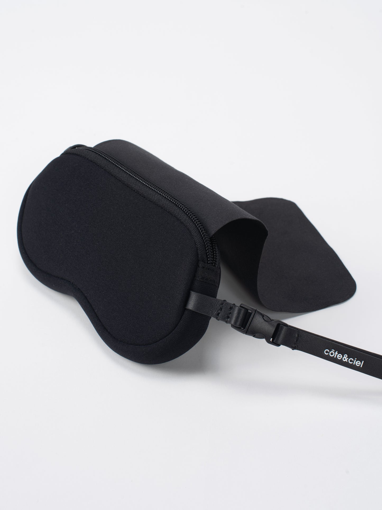 EYEWEAR POUCH PETITS BLACK