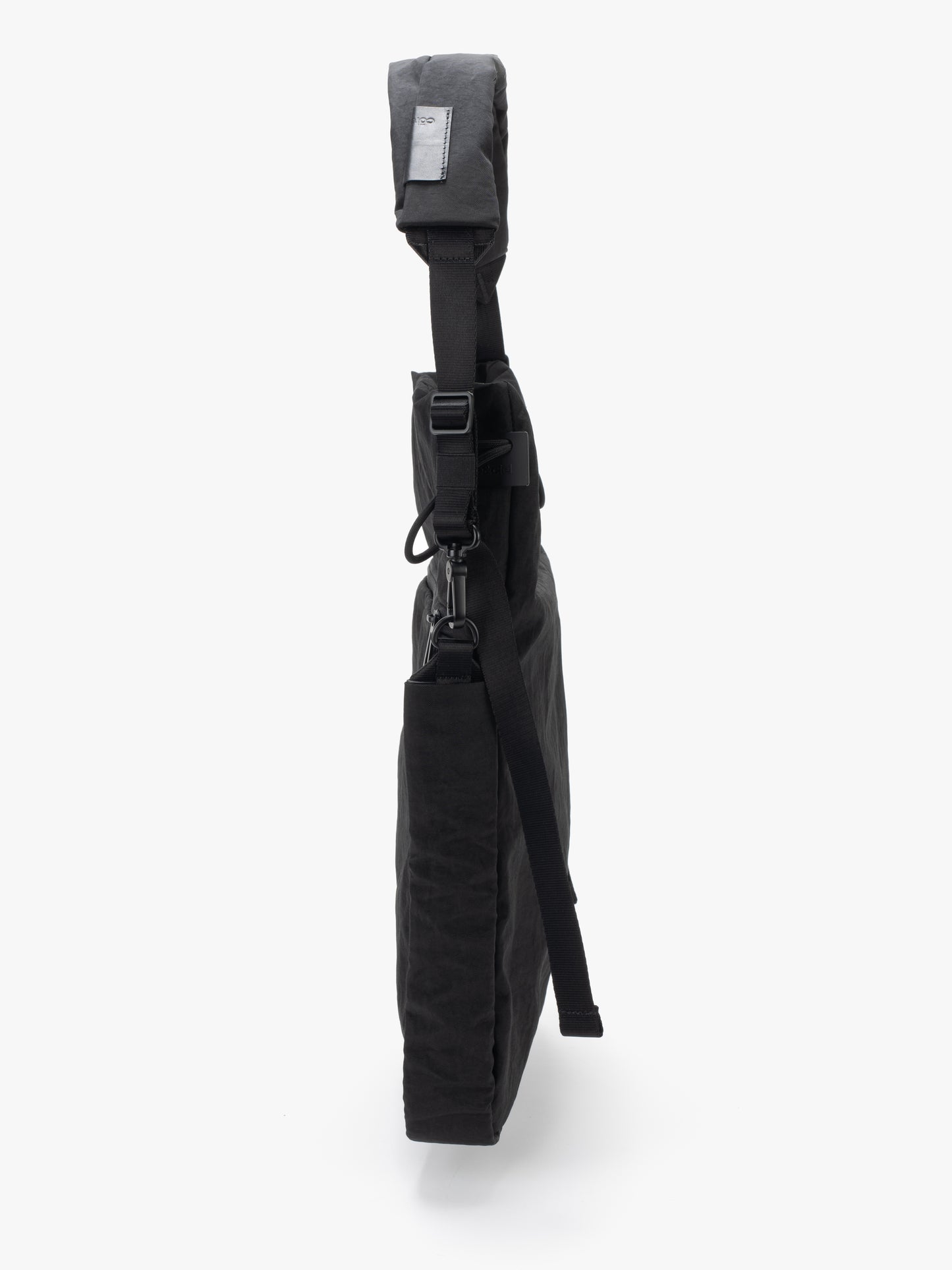 Uva Carbon Black