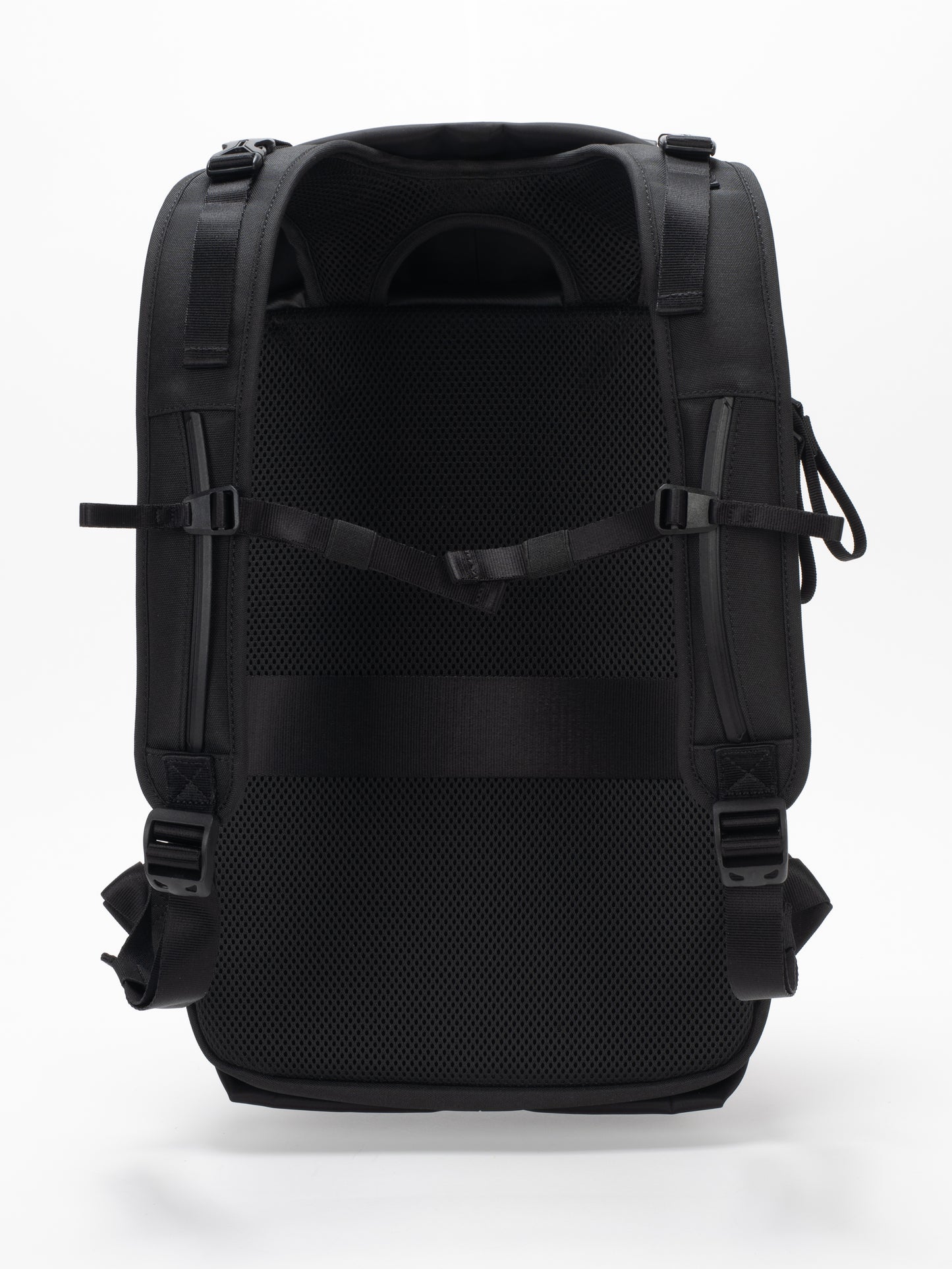 Saru Sleek Black