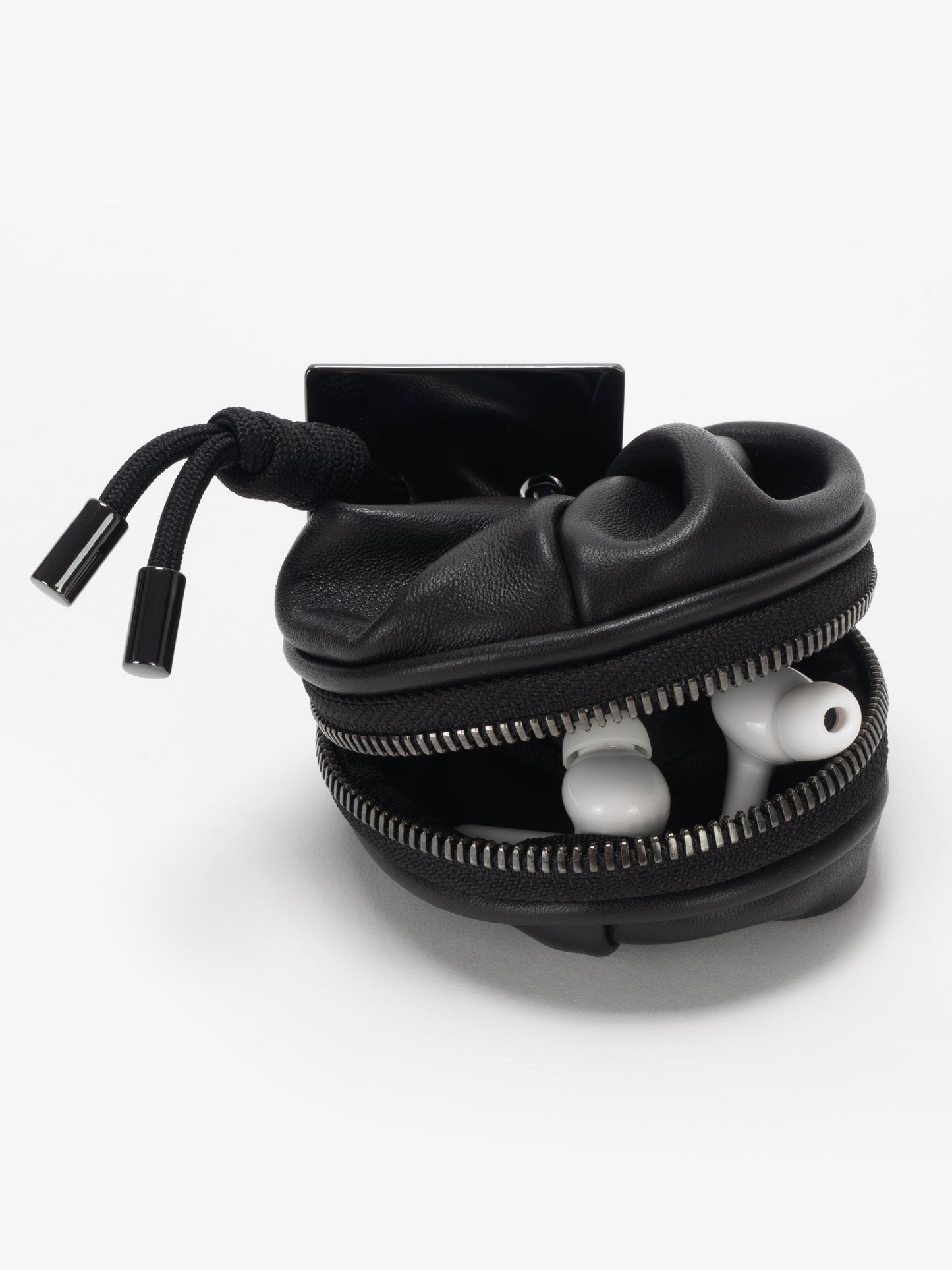 Aóos Nano Alias Leather