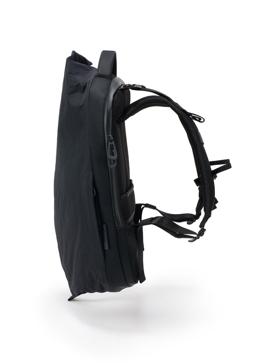 Isar M KOMATSU ONIBEGIE NYLON BLACK