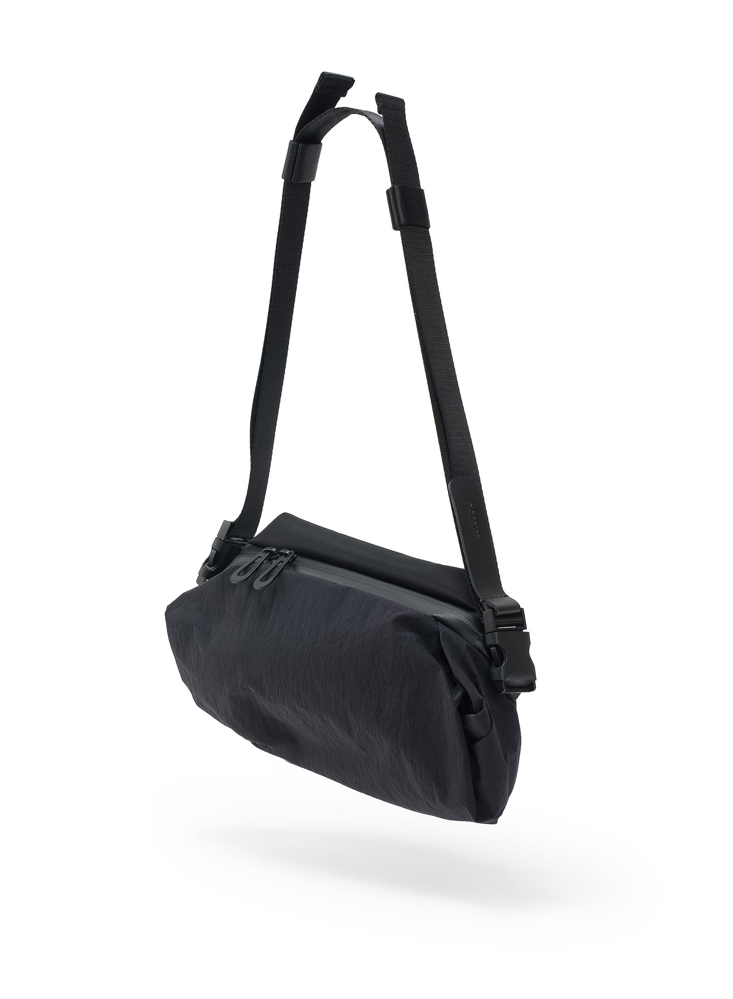 NEDA KOMATSU ONIBEGIE NYLON BLACK