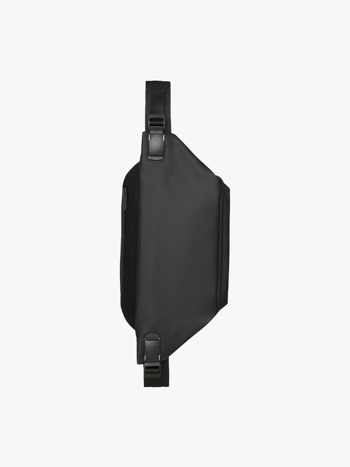 Isarau Obsidian Black