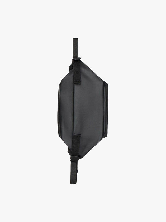 Isarau S Obsidian Black