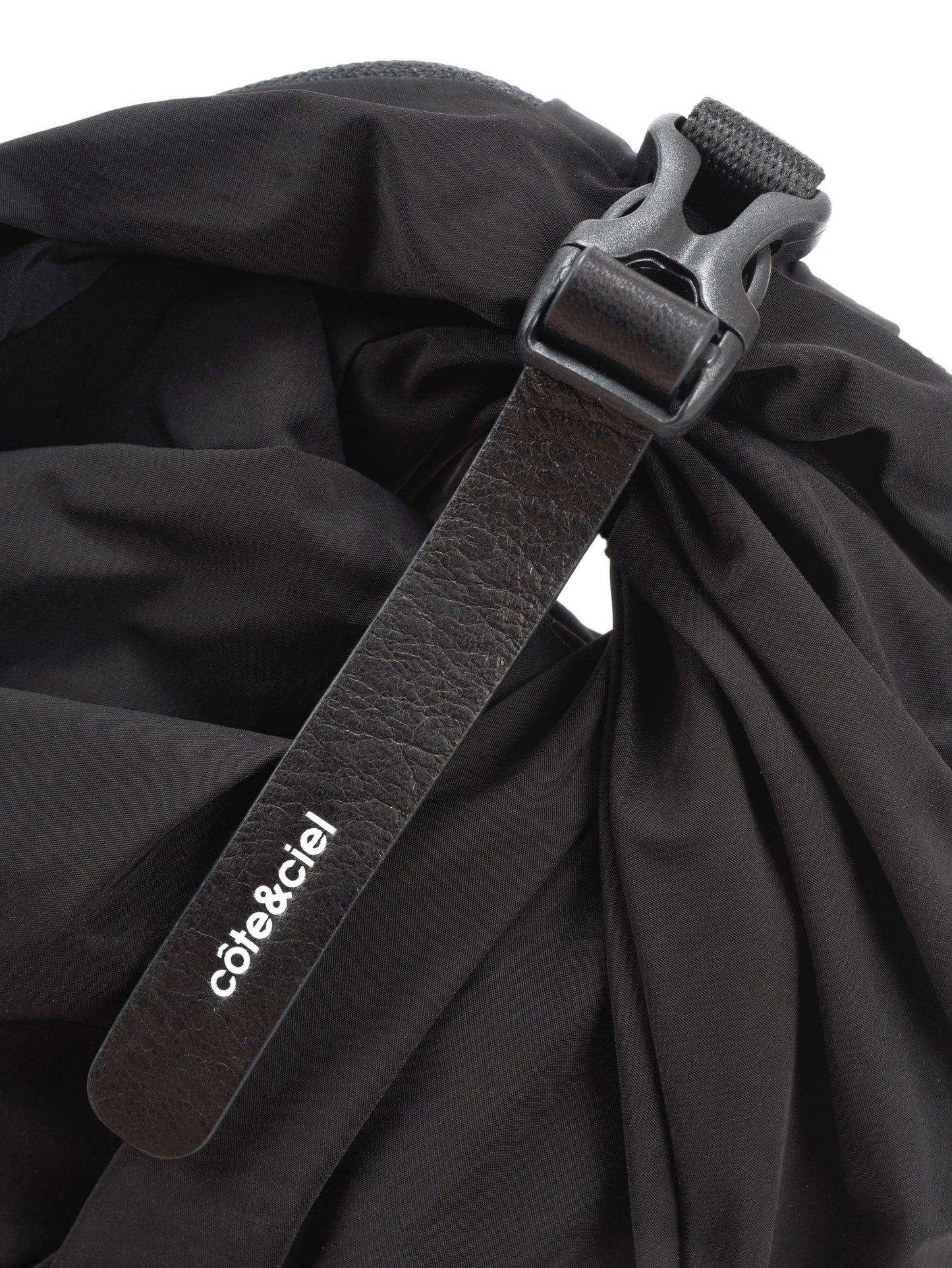 AÓOS S SMOOTH BLACK