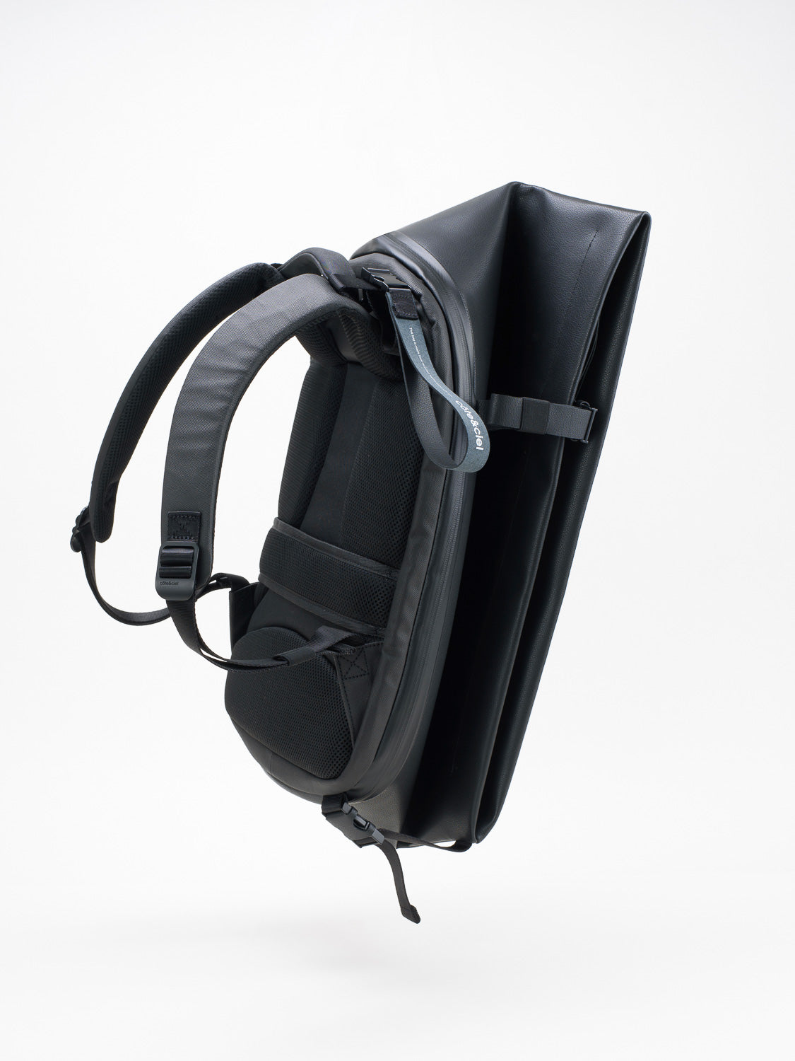 ISAR M ALLURA RECYCLED LEATHER BLACK