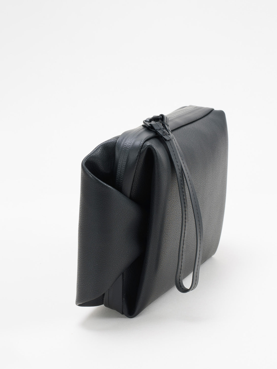 ARNO ALLURA RECYCLED LEATHER BLACK côte&ciel Official