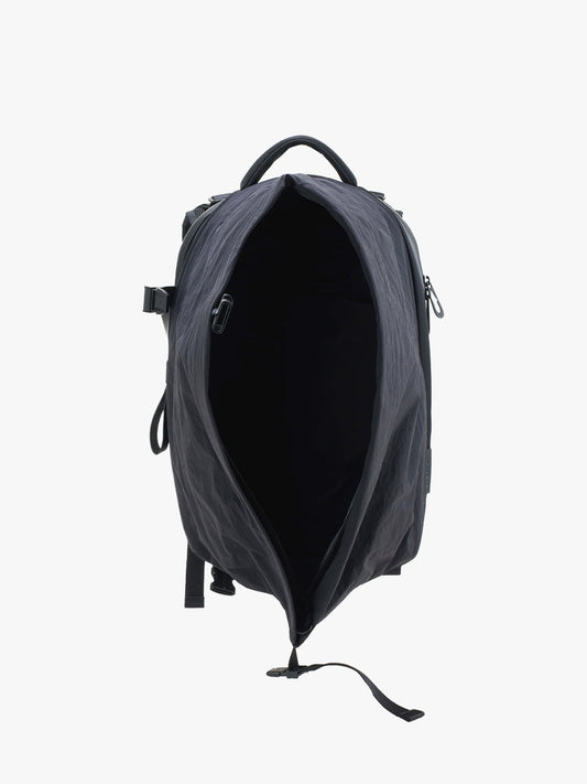 Isar M KOMATSU ONIBEGIE NYLON BLACK