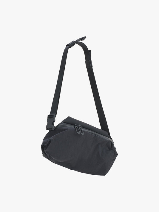 NEDA KOMATSU ONIBEGIE NYLON BLACK