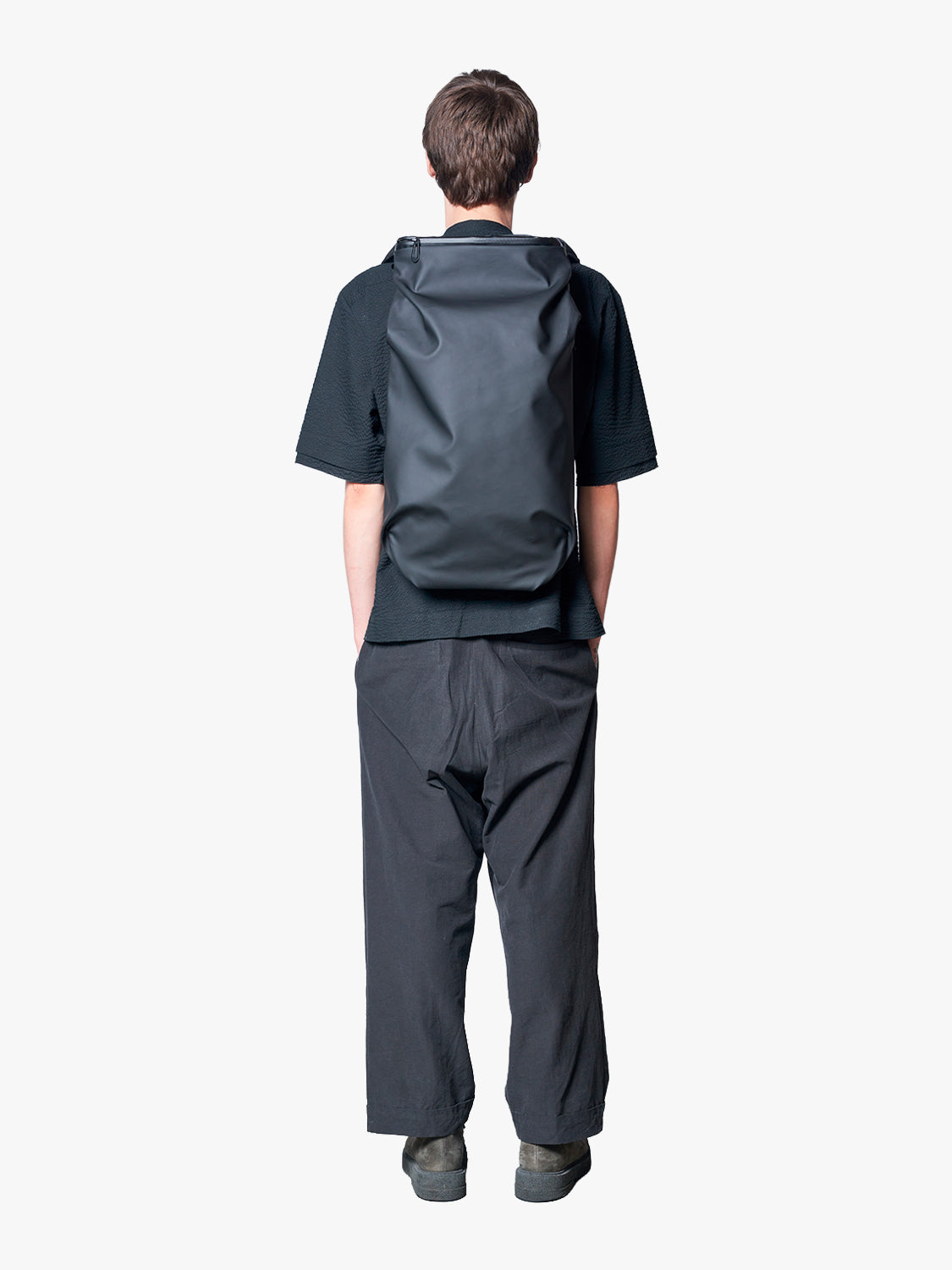 Nile S Obsidian Black