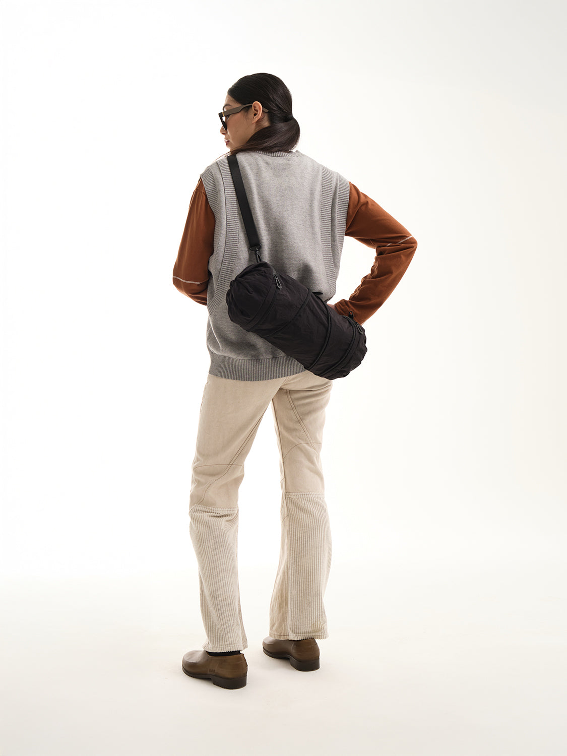 Vikos M Smooth Black