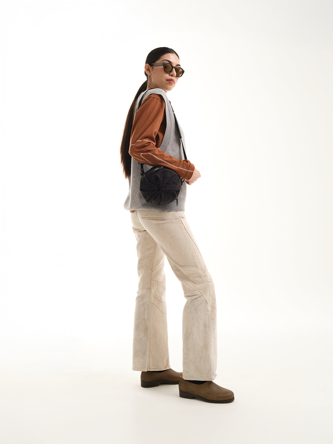 Vikos M Smooth Black