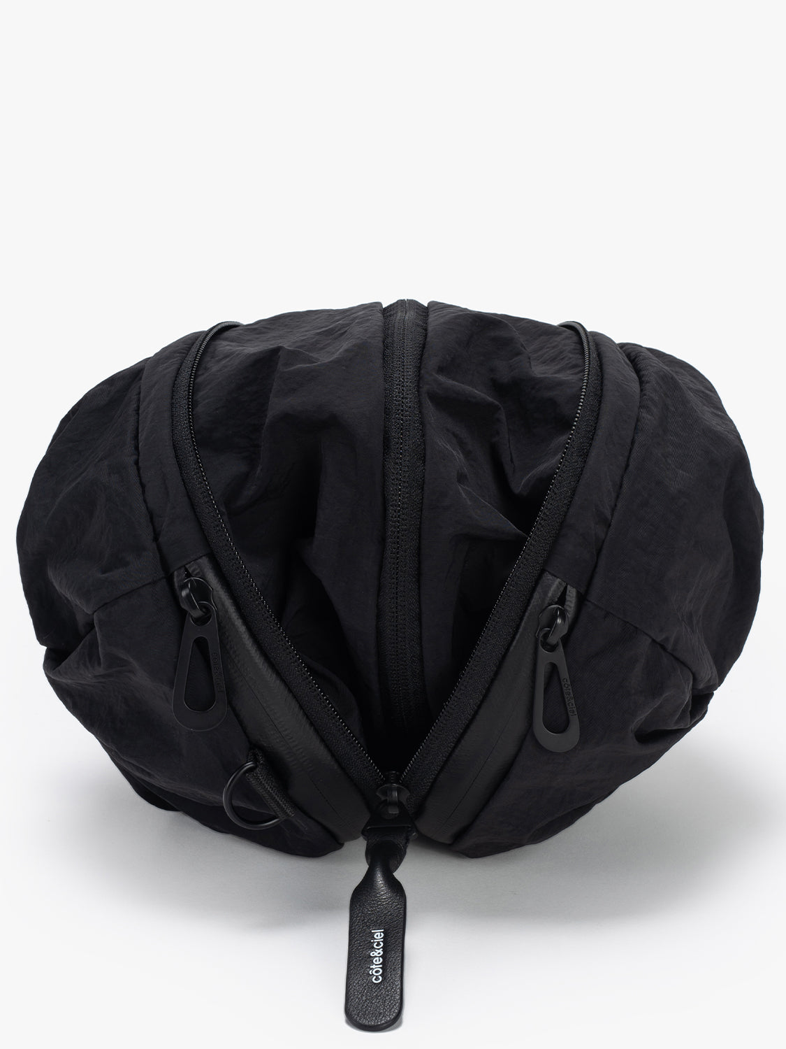 Vikos M Smooth Black