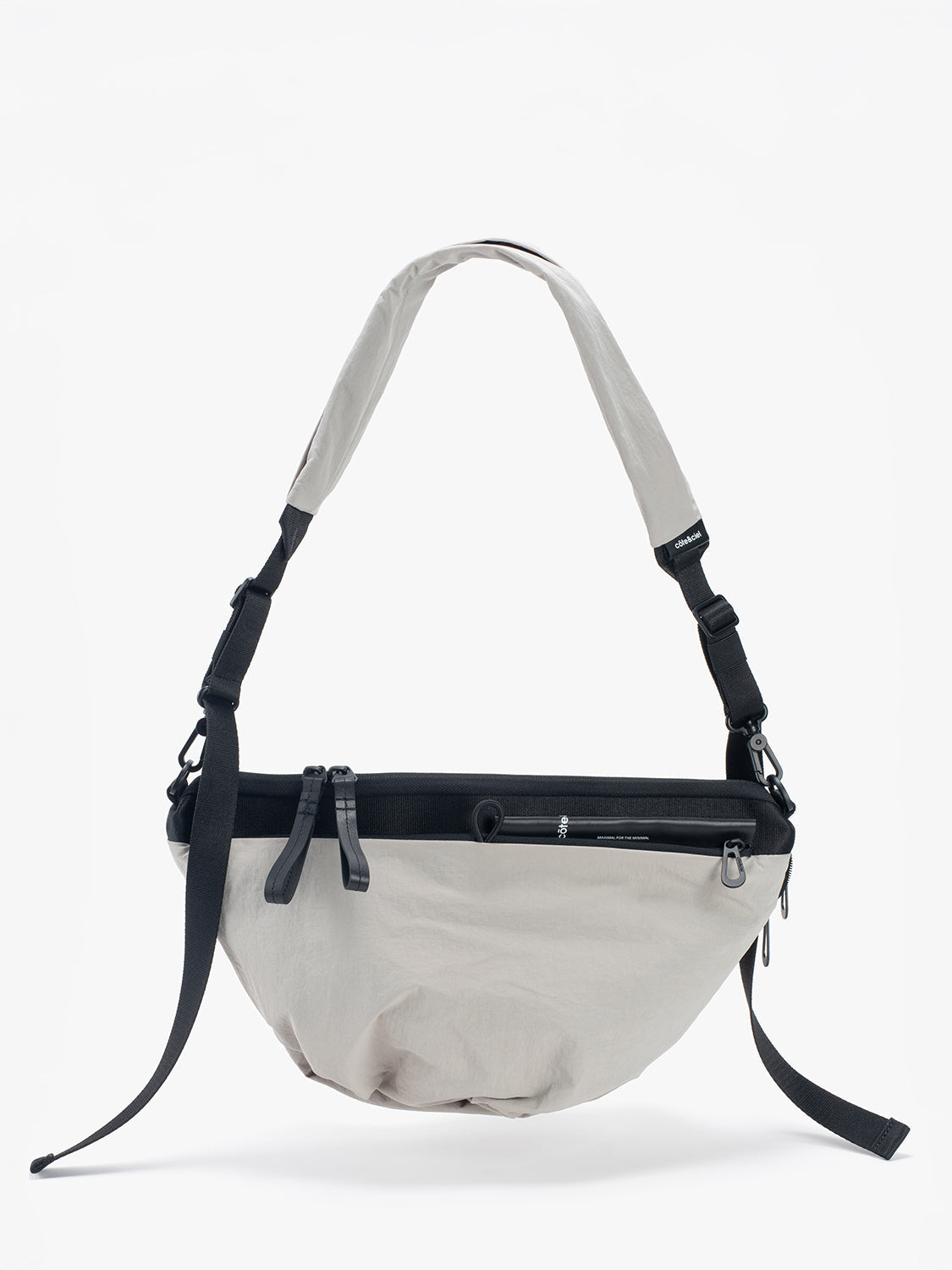 Orne Smooth Light Grey - Sand