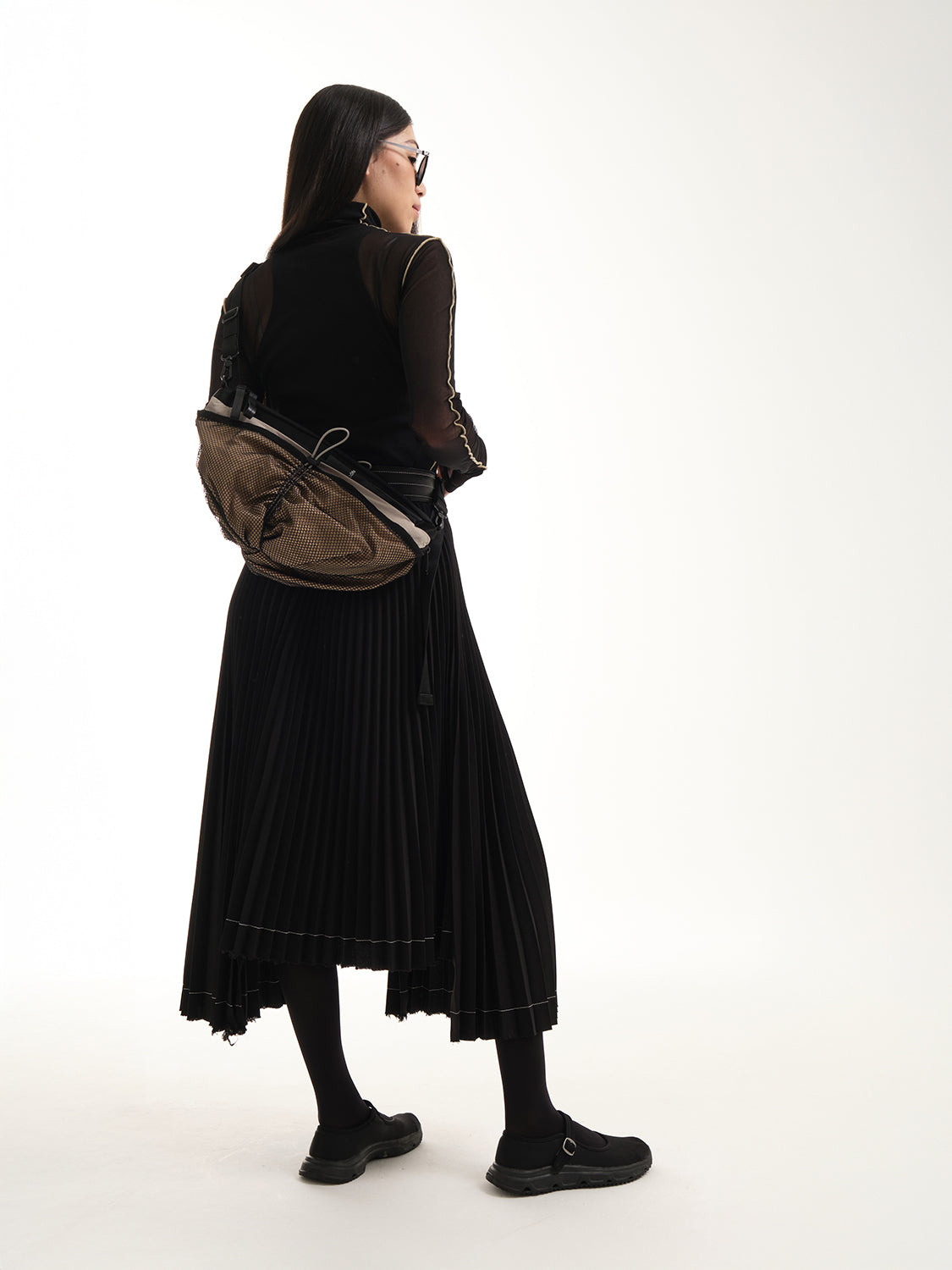 Orne Smooth Light Grey - Sand