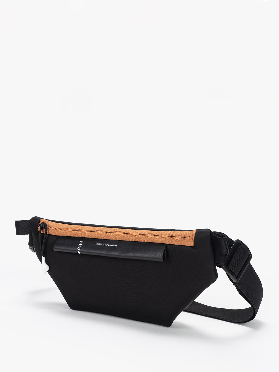 Isarau XS Sleek Black Color accent