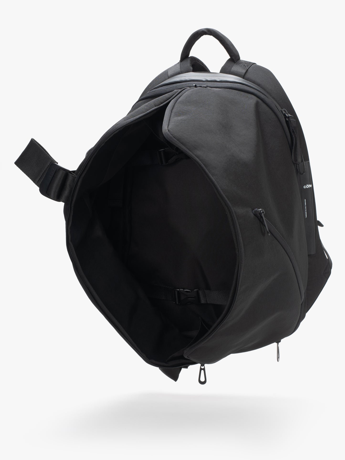 Isar M Round Carbon Black