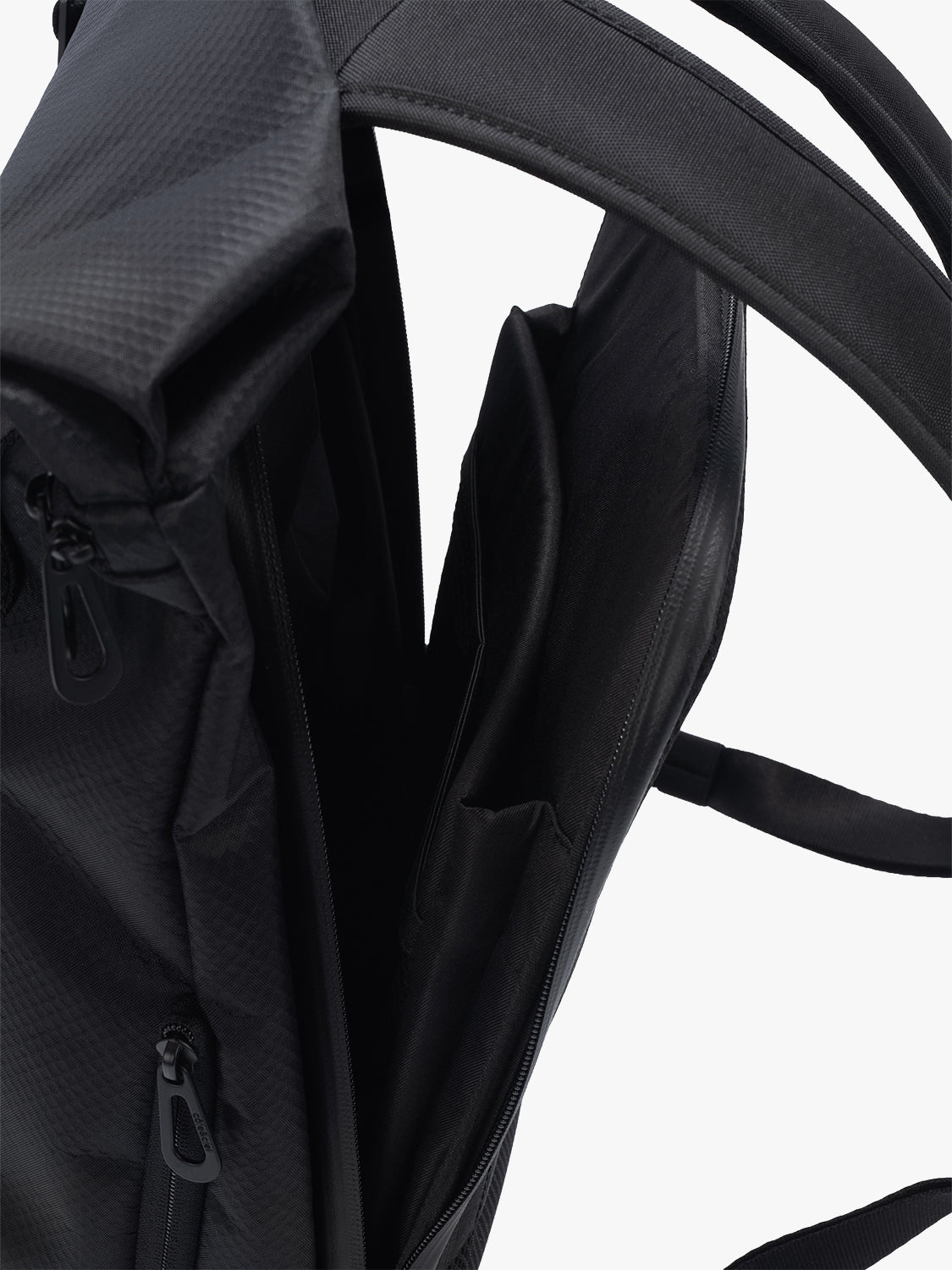 Venta Satellite Black