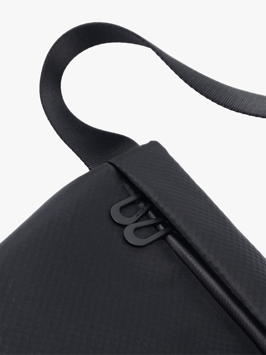 Sinu Satellite Black