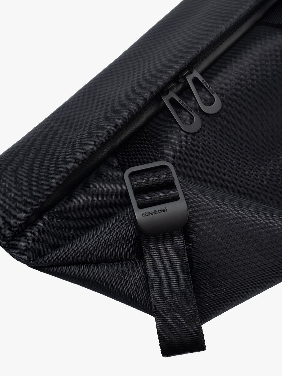 Sinu Satellite Black