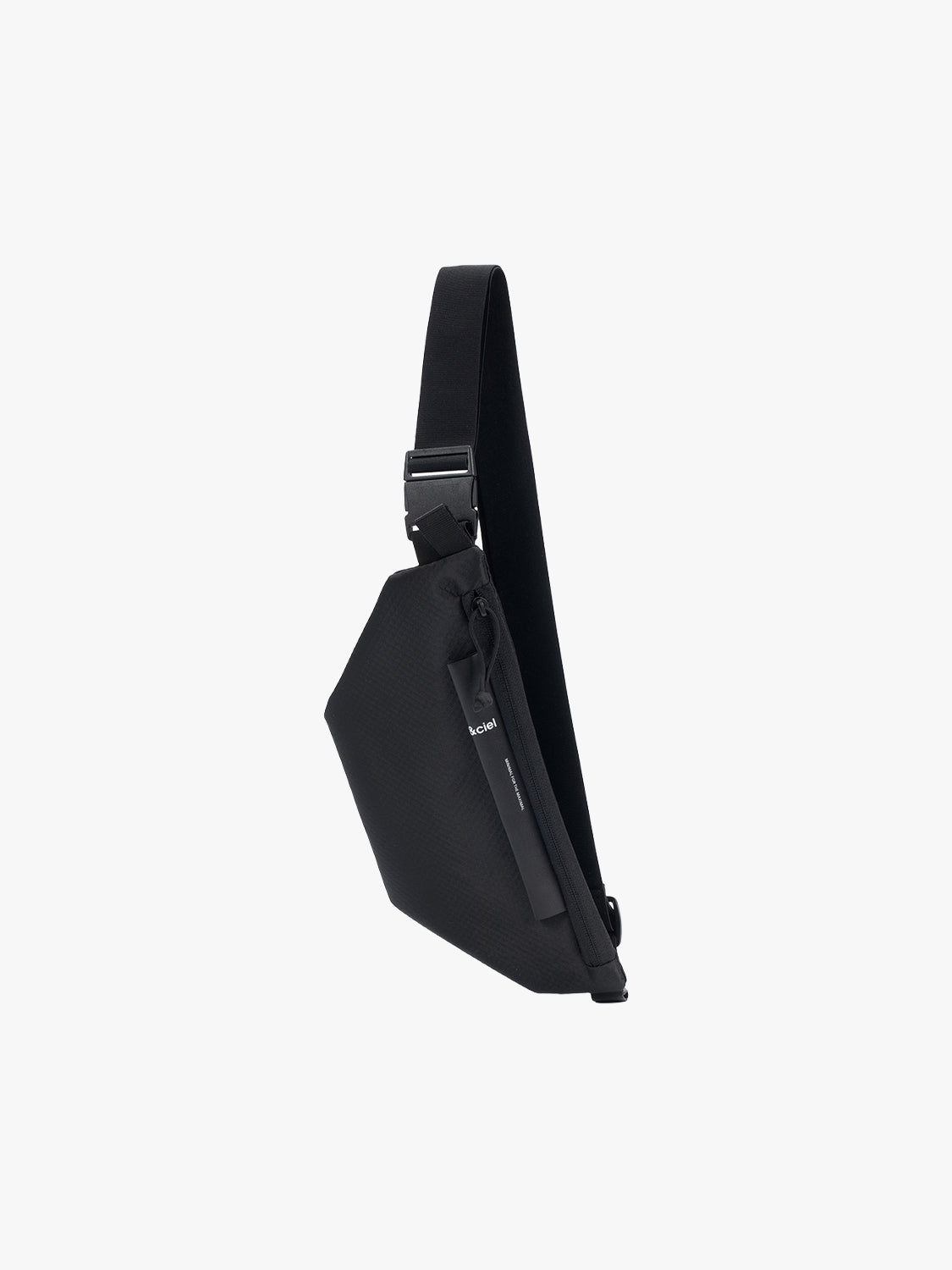 Isarau XS Satellite Black