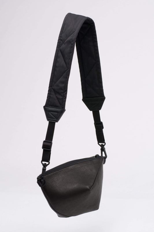 CAILLOU M Sleek Nylon Black