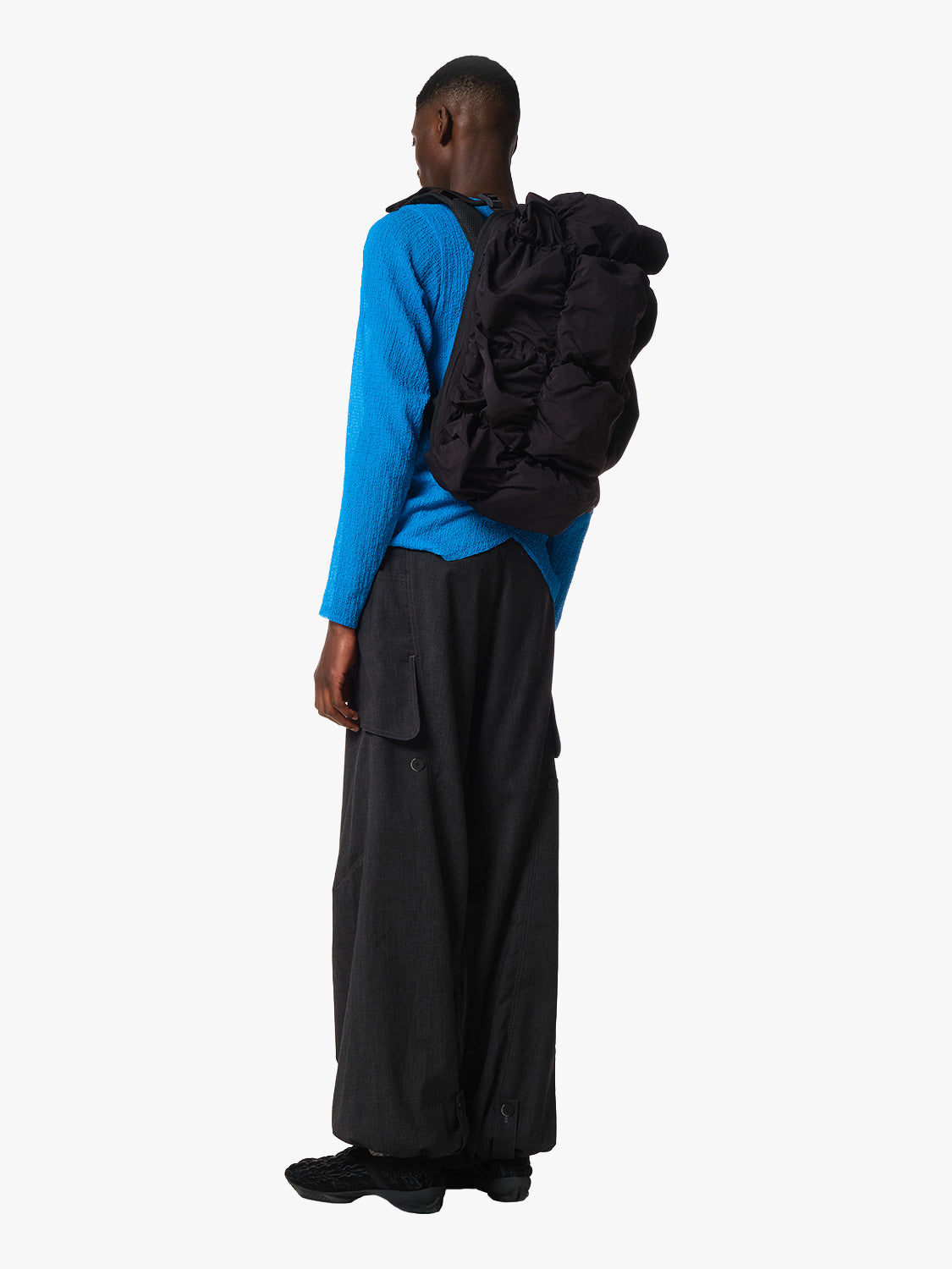 Drava Gathered Black