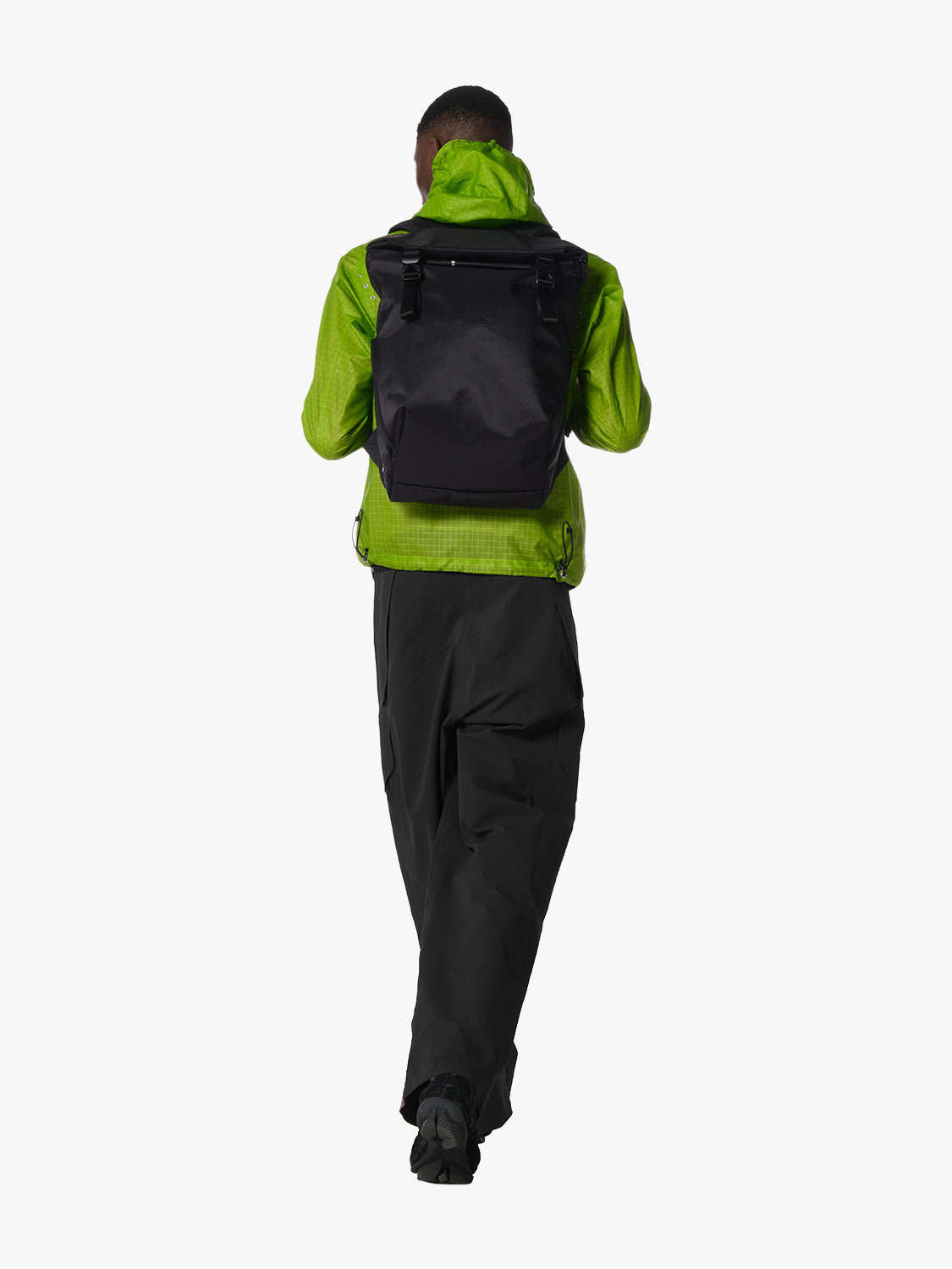 Venta Satellite Black